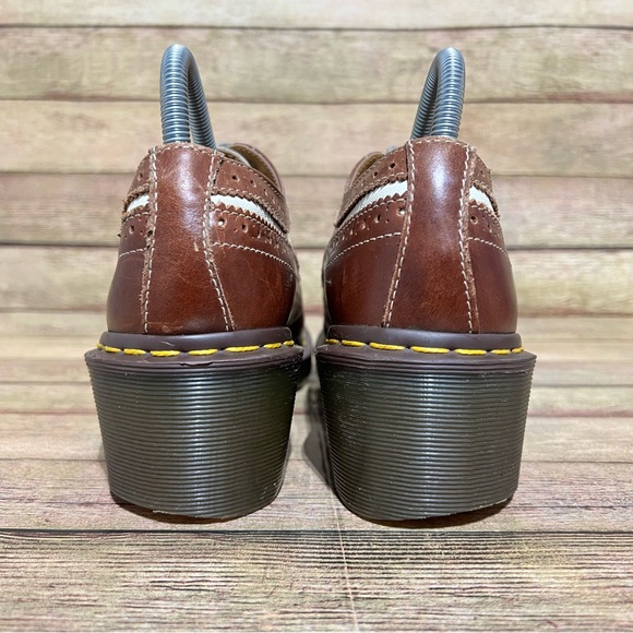Dr. Martens Brown Leather Shannon Heeled Oxford’s - Picture 6 of 9